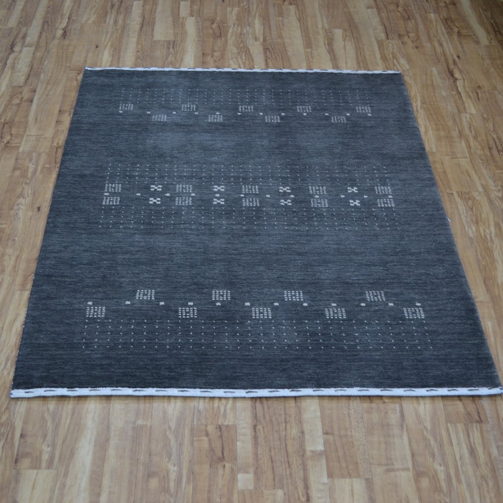 Lori Wool Rugs in Grey